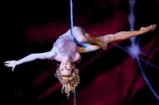 Алесе Вазмитцель (Alesia Vazmitsel) танец на пилоне - Pole-dance на шоу Britain's Got Talent