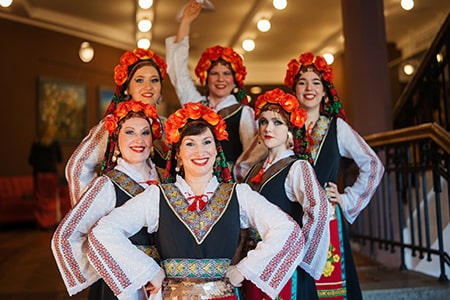 танцы народов мира за кулисами