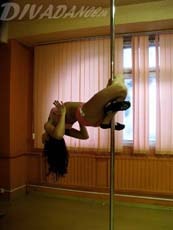  pole-dance