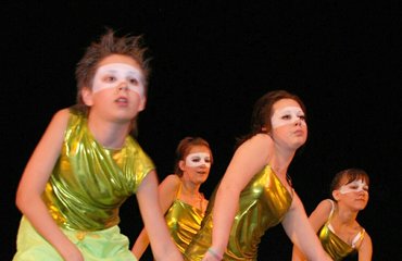 Как сделать макияж для девочки на танцы