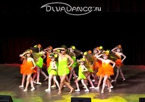 Модные платья в латиноамериканских танцах