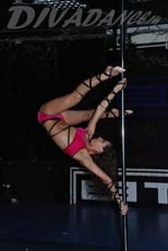 трюки pole-dance